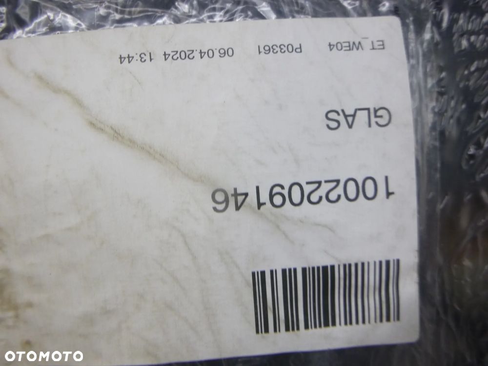 nowa szyba narożna narożnikowa tył prawa case 85 95 115 105 new holland td5.65 85 95  1002209146 - 3