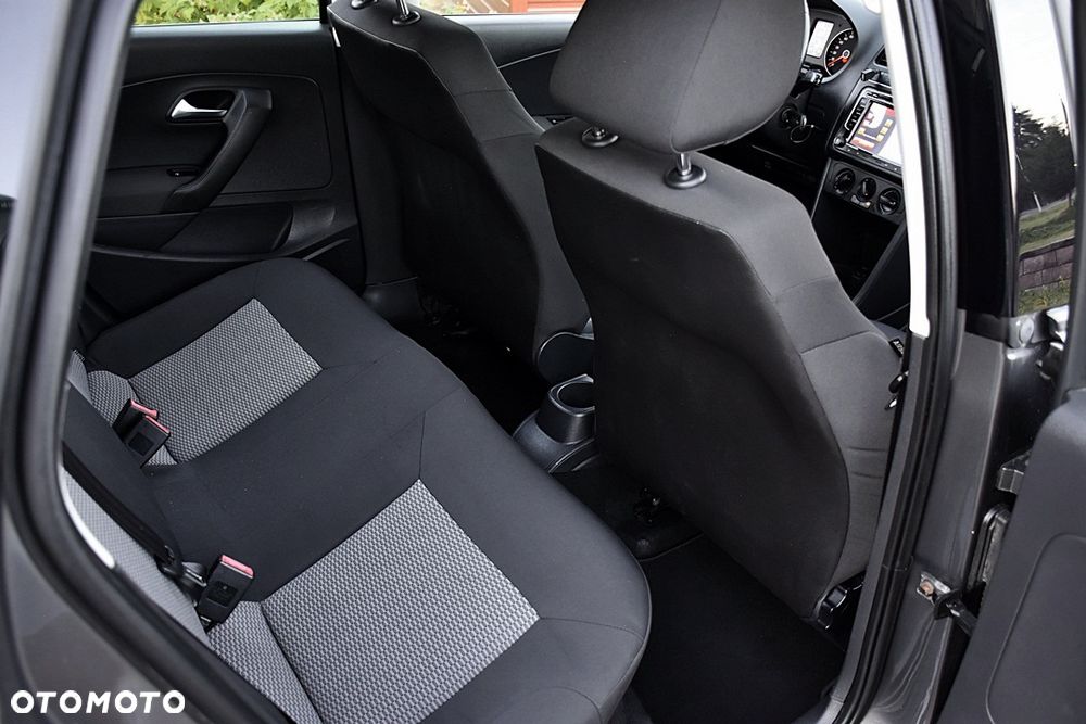 Volkswagen Polo 1.4 16V Comfortline - 33