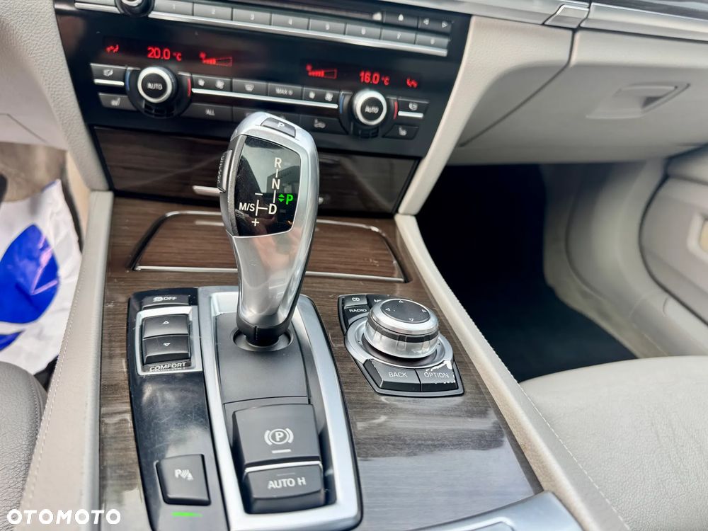 BMW Seria 7 730d - 11