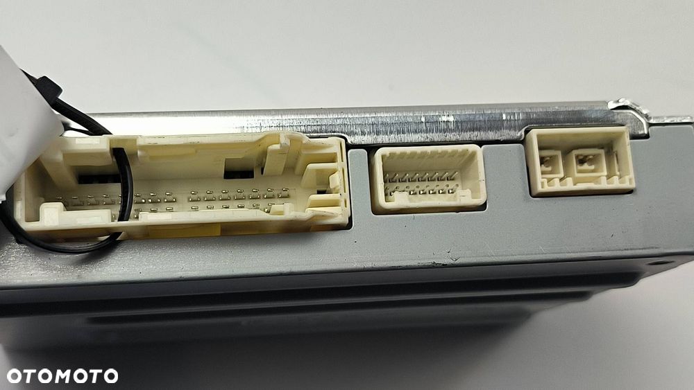 WZMACNIACZ LEXUS ES300H 86280-33420 - 2