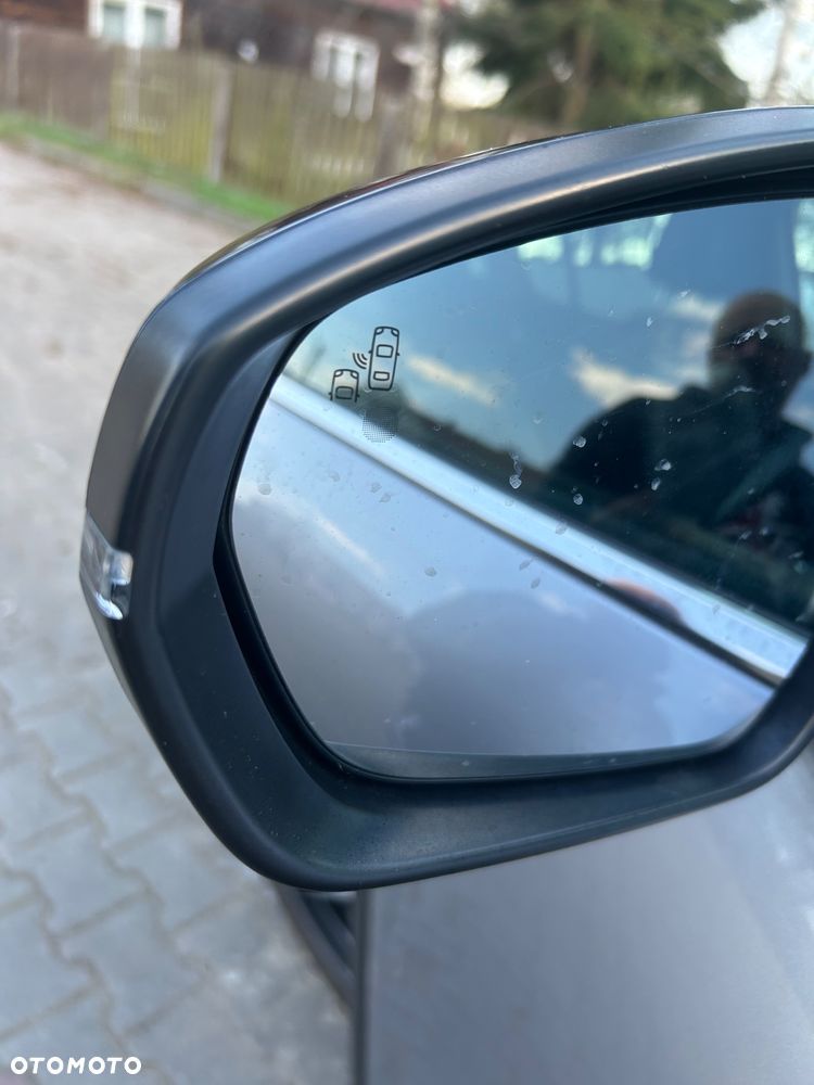 Citroën C5 Aircross 1.2 PureTech Shine EAT8 - 23