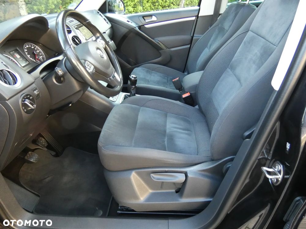 Volkswagen Tiguan 2.0 TDI DPF 4Motion Exclusive - 10