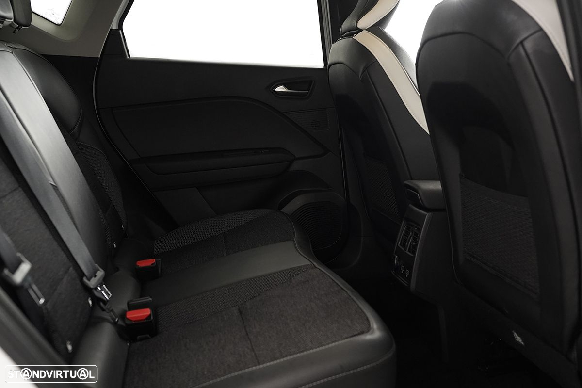Renault Captur 1.0 TCe Techno Bi-Fuel - 23