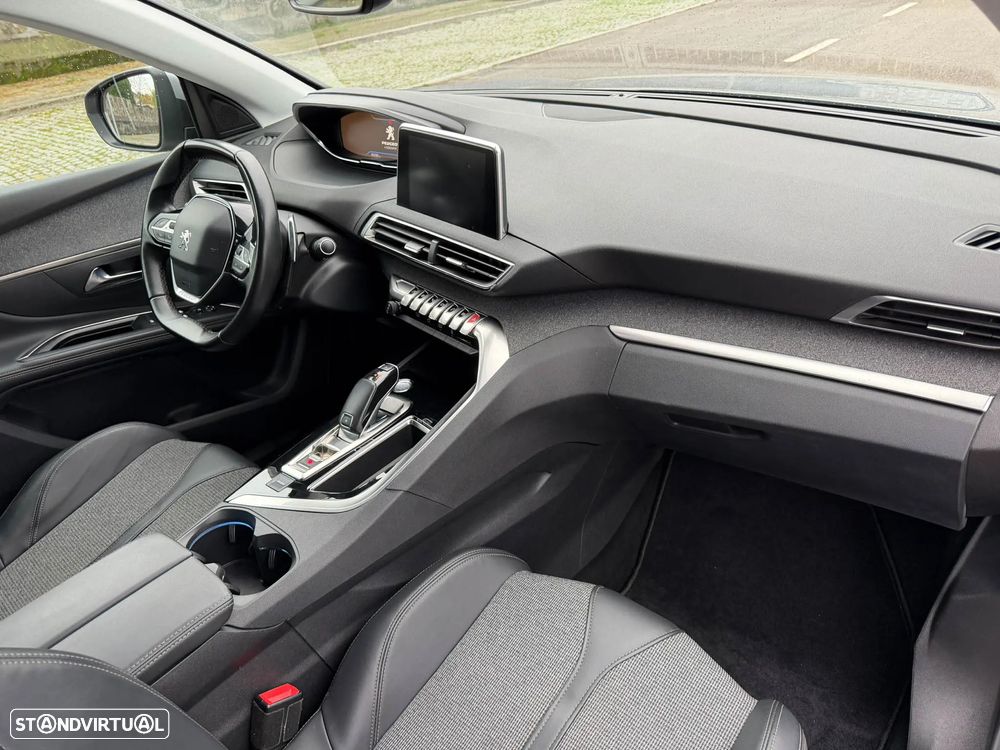 Peugeot 5008 BlueHDI 130 EAT8 Allure - 15