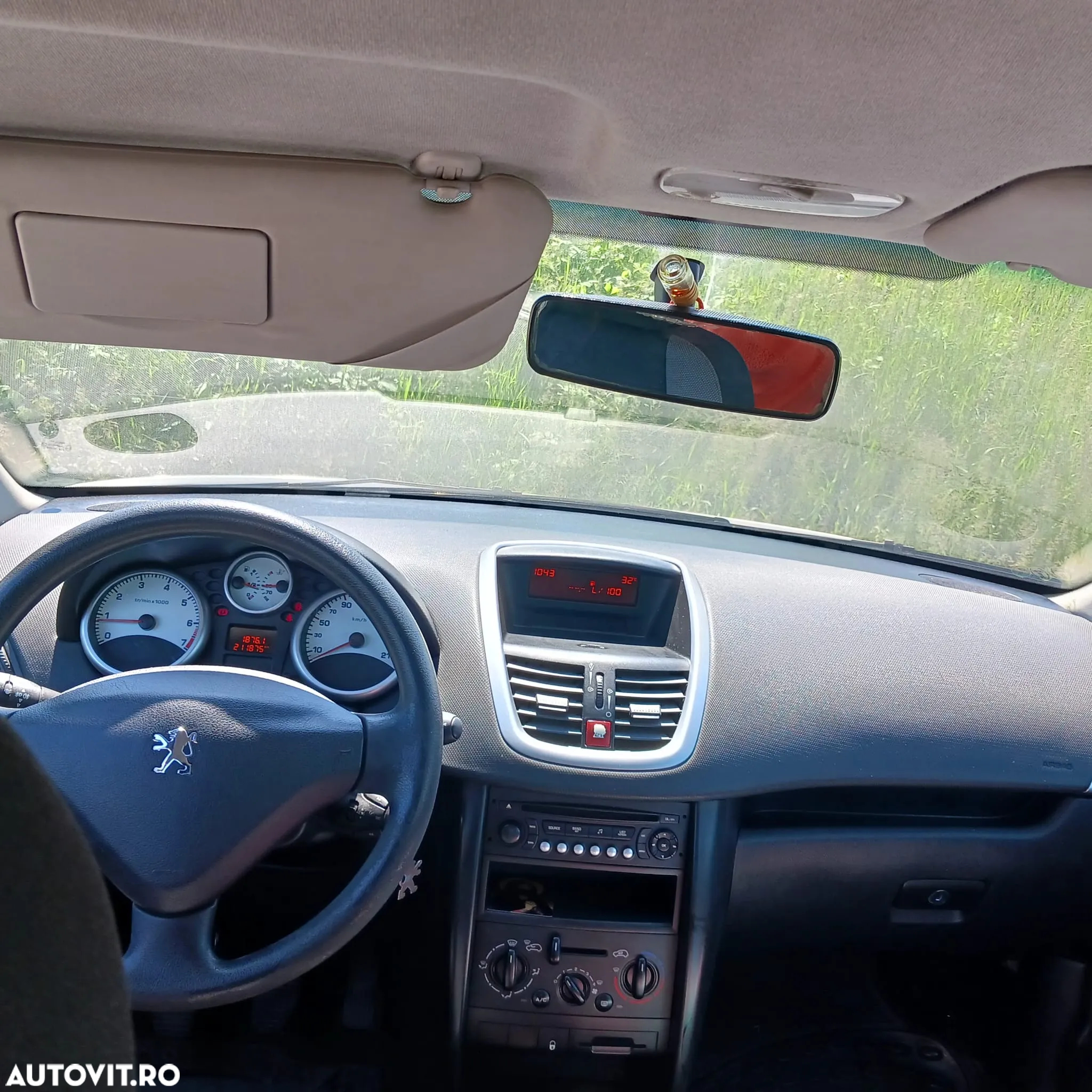 Peugeot 207 1.4E 16V Trendy - 5