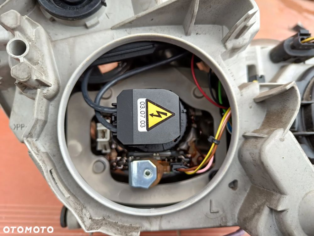 MERCEDES W203 C-KLASA LAMPA PRZÓD PRZEDNIA BI XENON NIE SKRĘTNY LEWA PRAWA EUROPA - 25