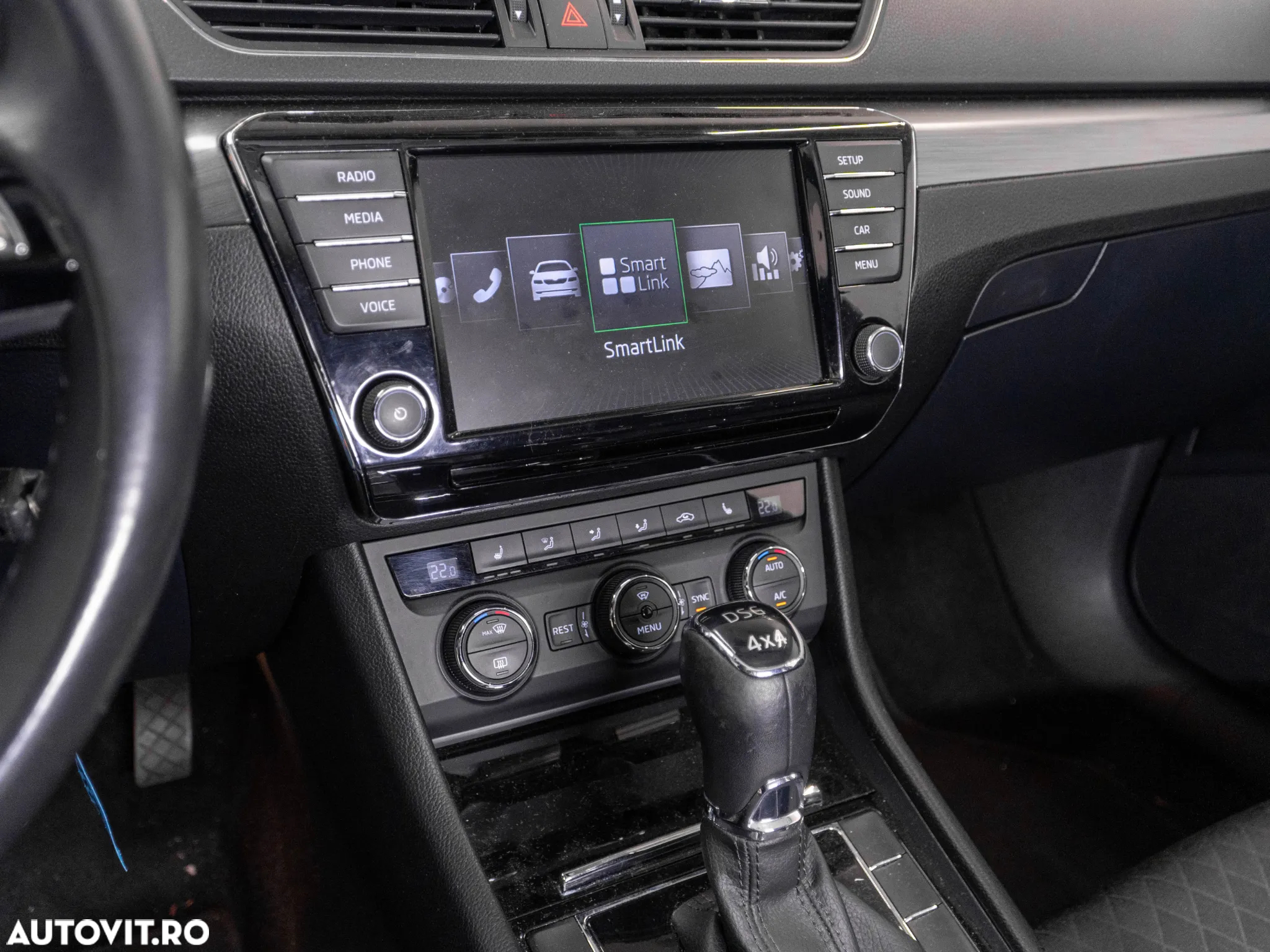 Skoda Superb Combi 2.0 TDI 4X4 DSG Ambition - 14