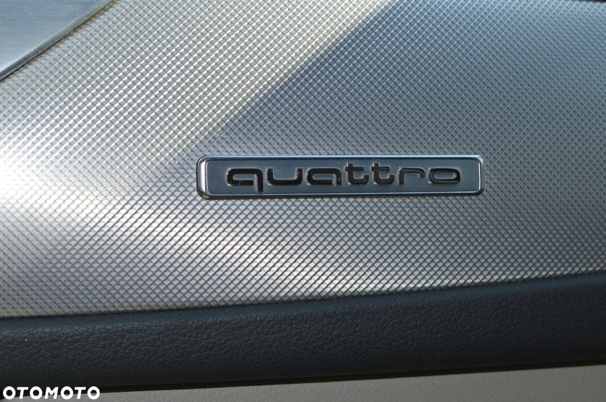 Audi A6 2.0 TDI Quattro S tronic - 23