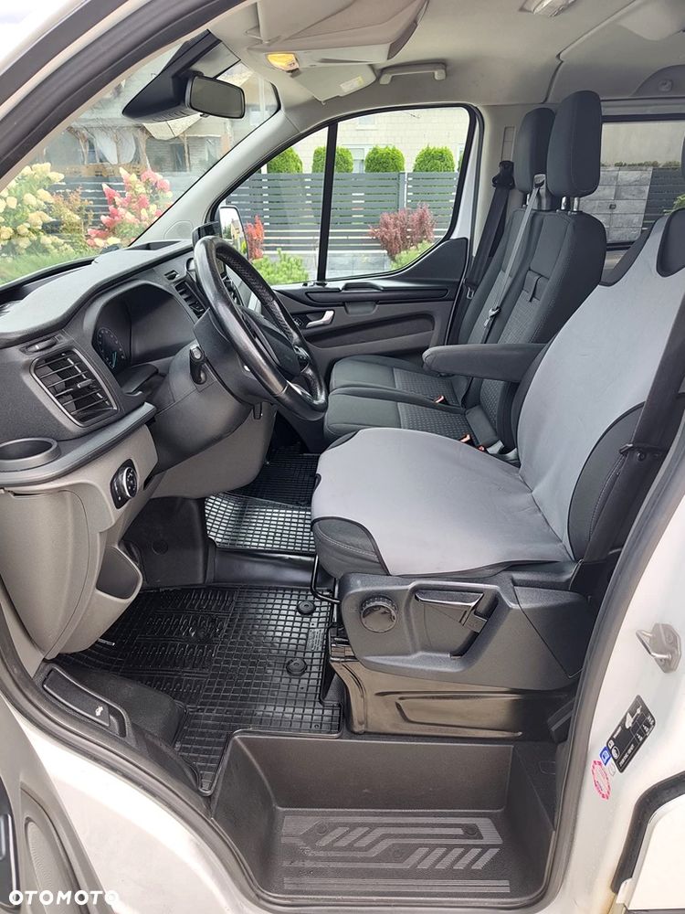 Ford Transit Custom 310 L2H1 Limited - 17