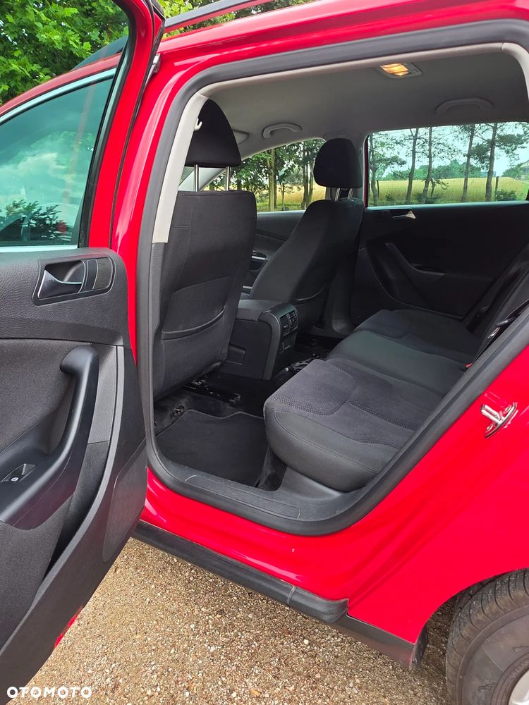 Volkswagen Passat Variant 2.0 TDI DPF Comfortline - 6