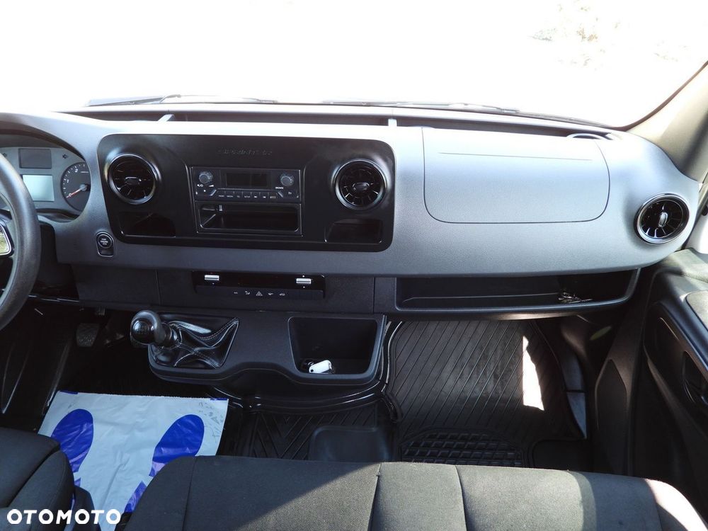 Mercedes-Benz SPRINTER 316 FURGON BRYGADÓWKA 7 MIEJSC TEMPOMAT KLIMATYZACJA  165KM - 31