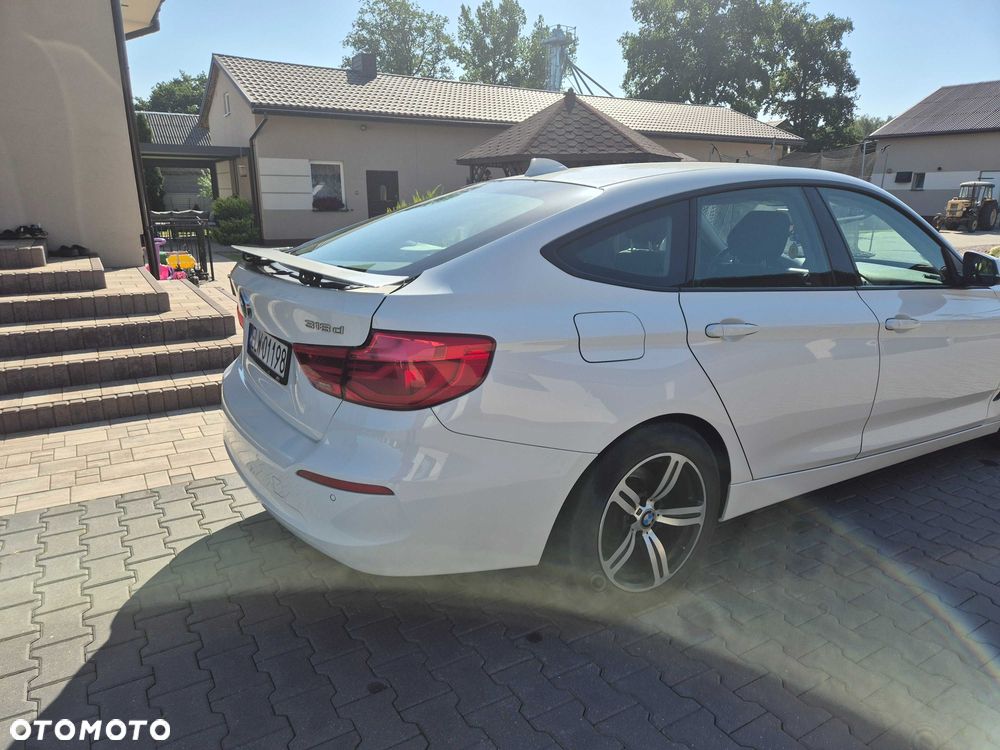 BMW 3GT - 6