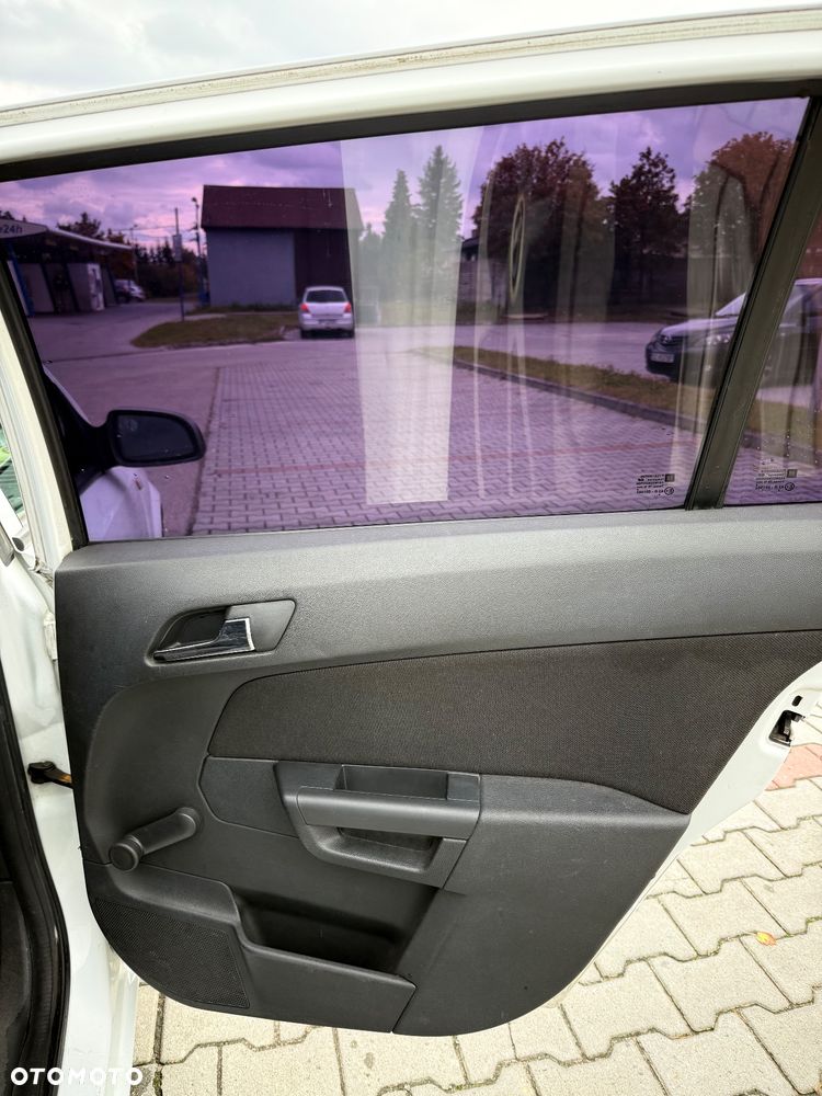 Opel Astra - 14