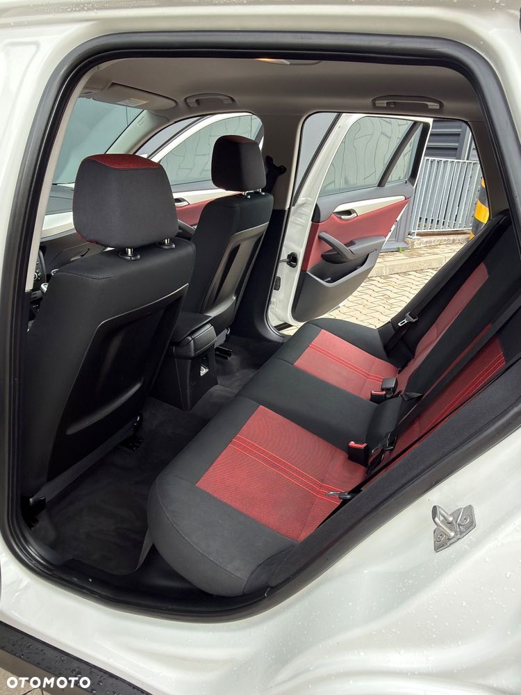BMW X1 xDrive18d Sport Line - 20
