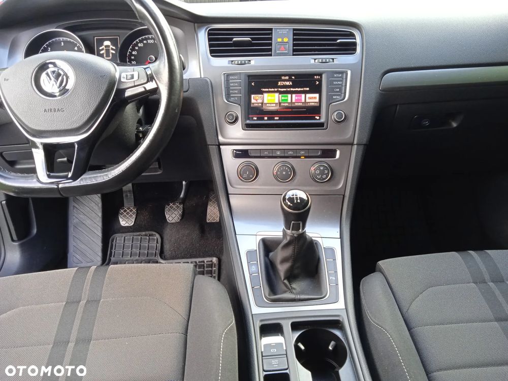 Volkswagen Golf VII 1.6 TDI BMT Comfortline - 8