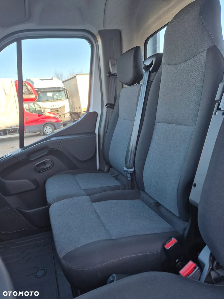 Renault Master (32236) - 15