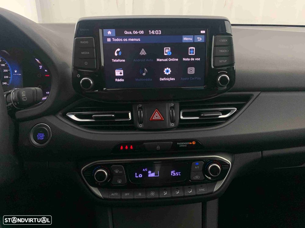 Hyundai i30 Fastback - 9