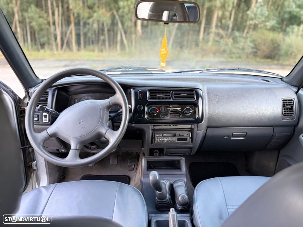 Mitsubishi L200 2.5 TD Strada CD - 10