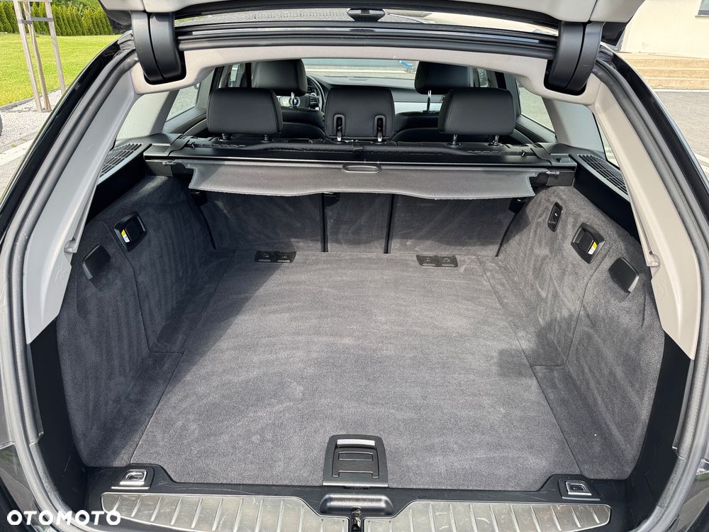 BMW Seria 5 - 26