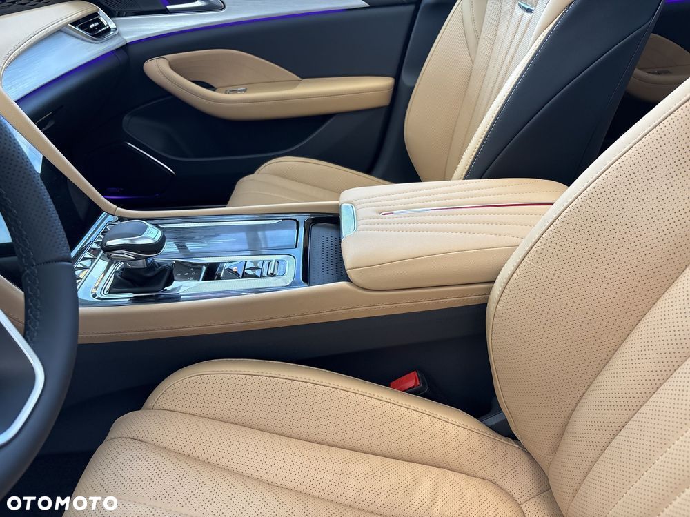 Hongqi H5 2.0T Comfort - 18