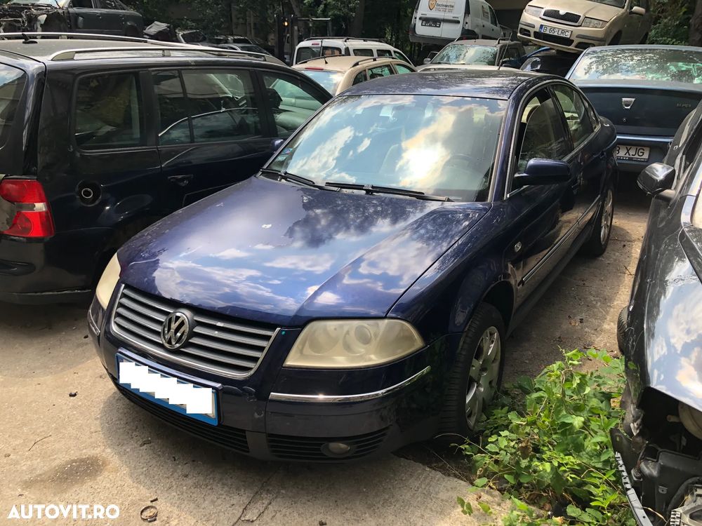 Dezmembrez VW Volkswagen Passat B5.5 sedan albastru 1.9 TDI AVF 2003 - 4