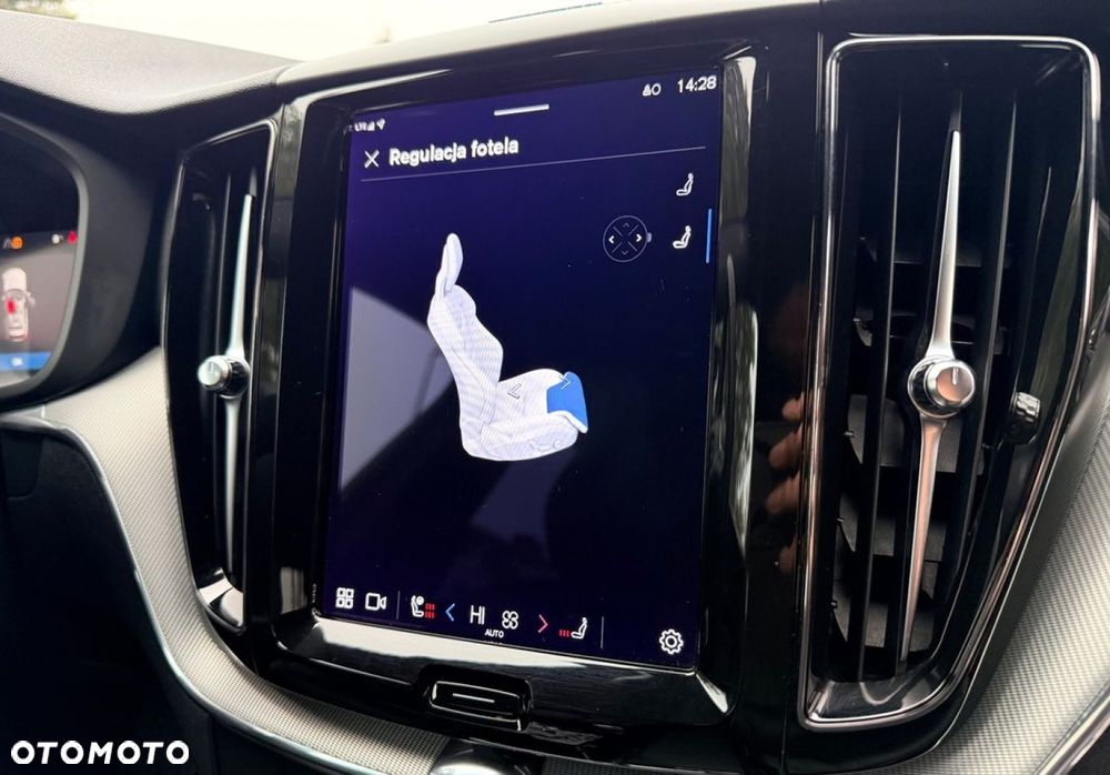 Volvo XC 60 B4 D Geartronic RDesign - 26