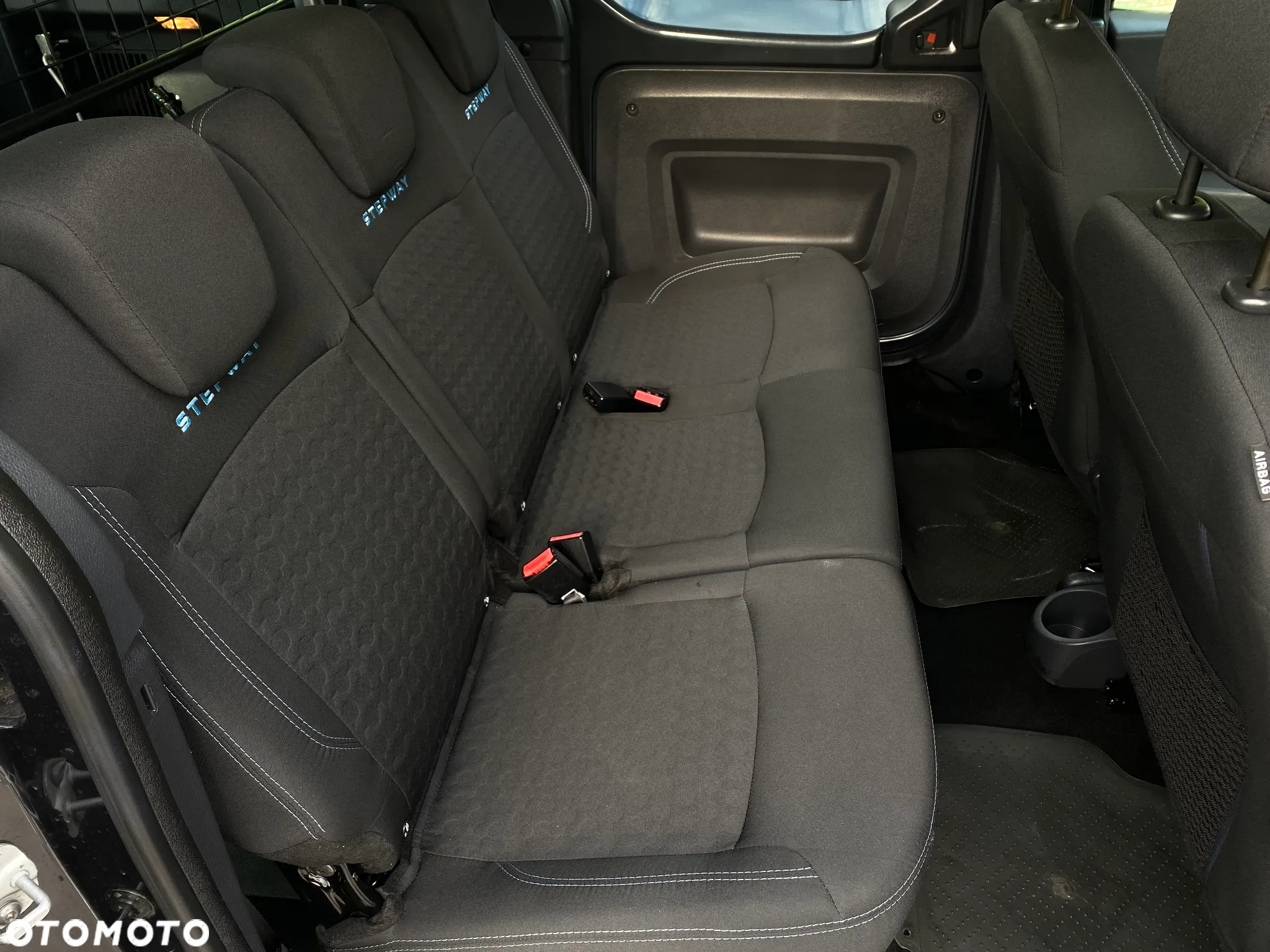 Citroën Berlingo Multispace VTi 120 SELECTION - 37