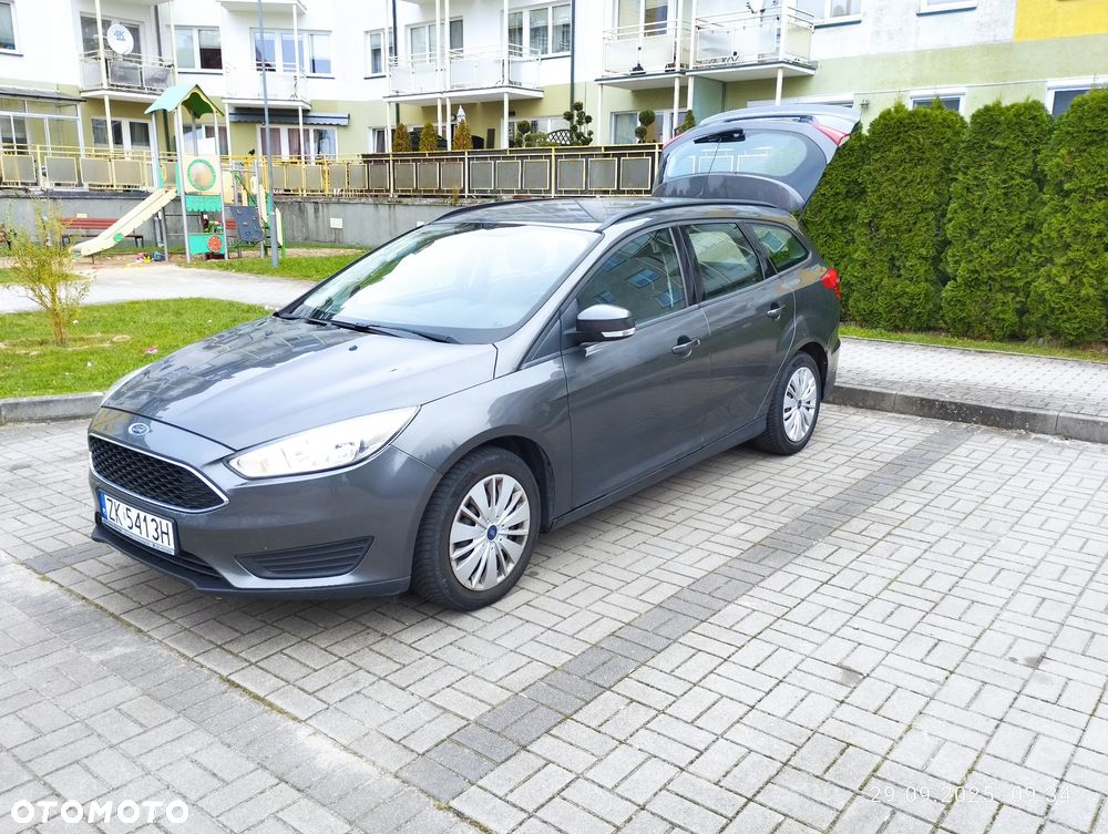 Ford Focus 1.6 Titanium - 1