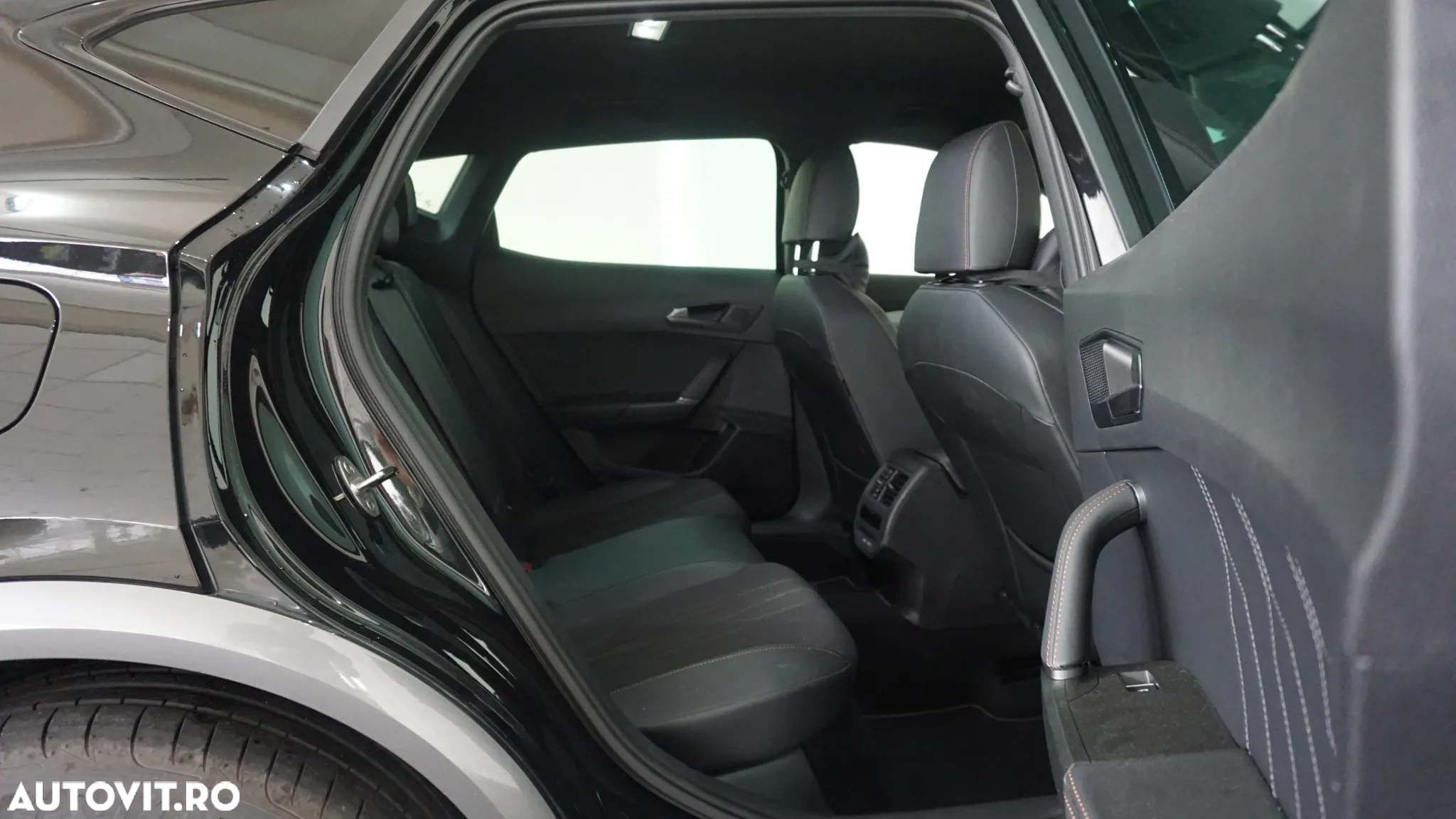 Cupra Formentor 1.4 e-HYBRID PHEV - 11
