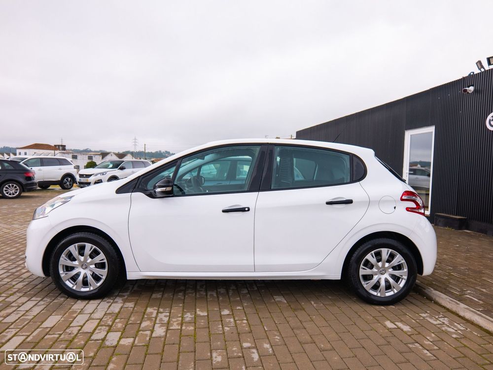 Peugeot 208 1.4 HDi - 6