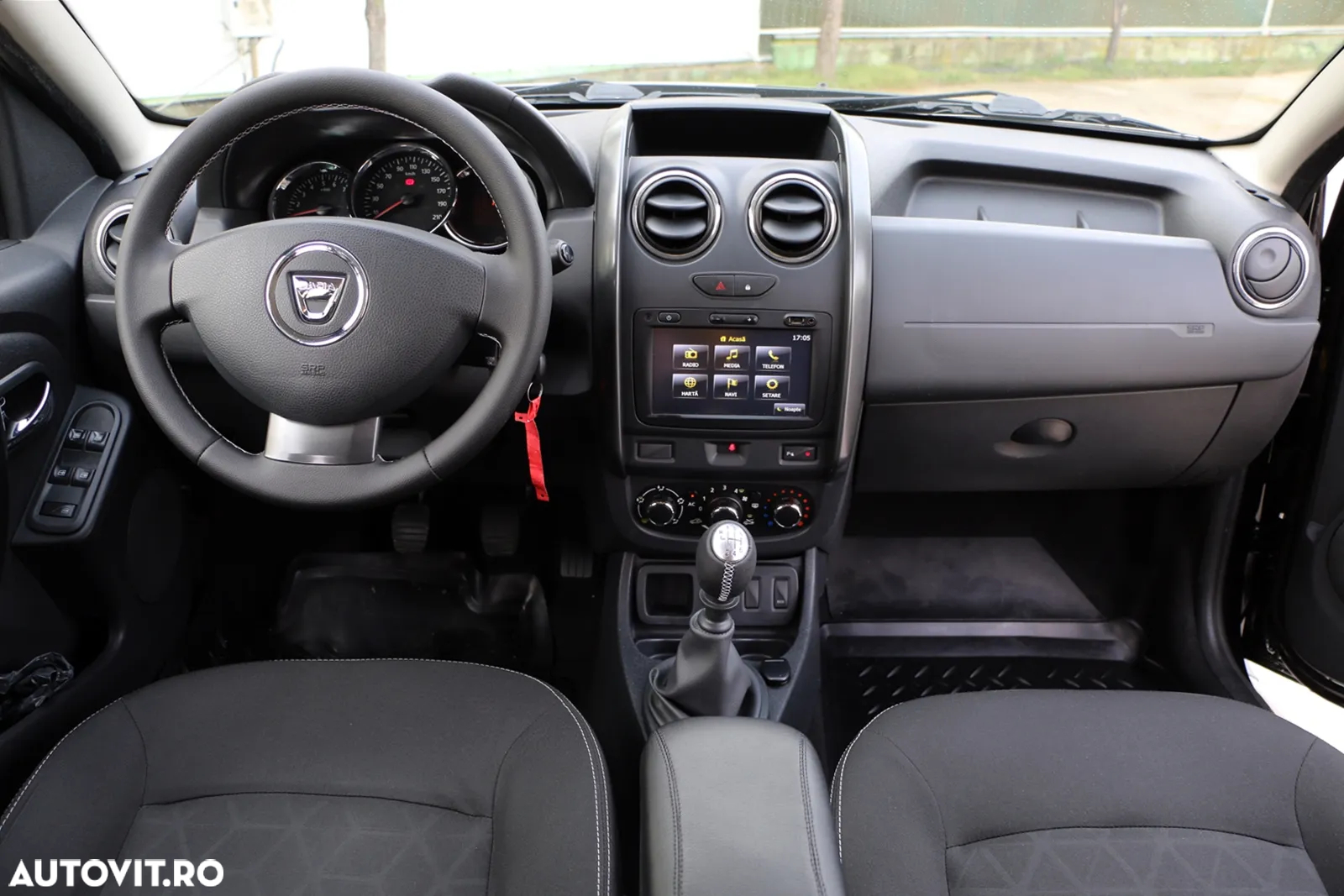 Dacia Duster 1.5 dCi 4x2 Laureate - 6