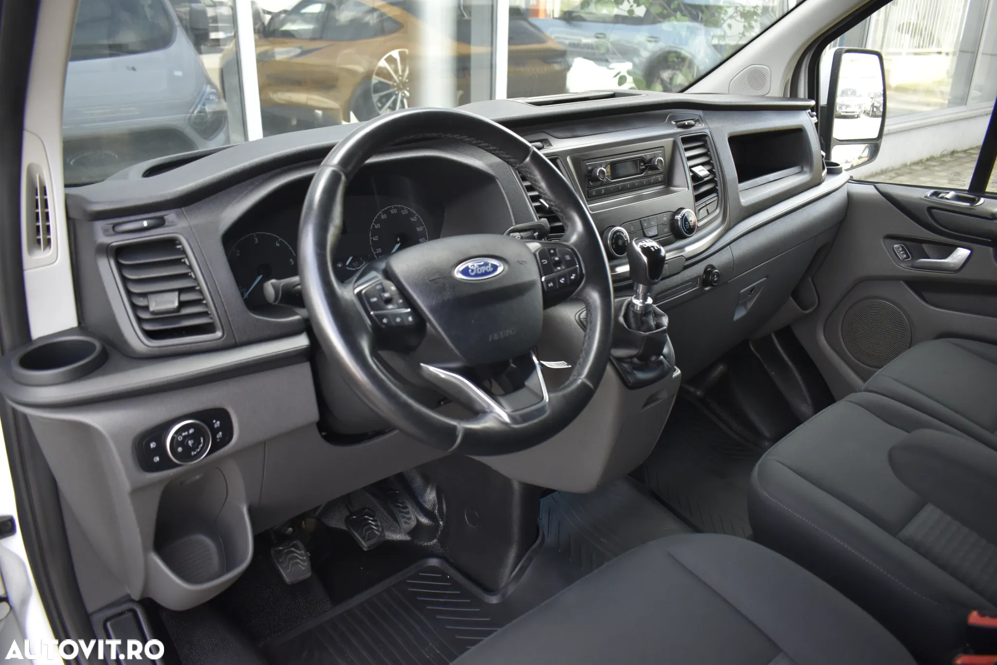 Ford Transit Custom 300 L2H1 Trend Furgon - 20