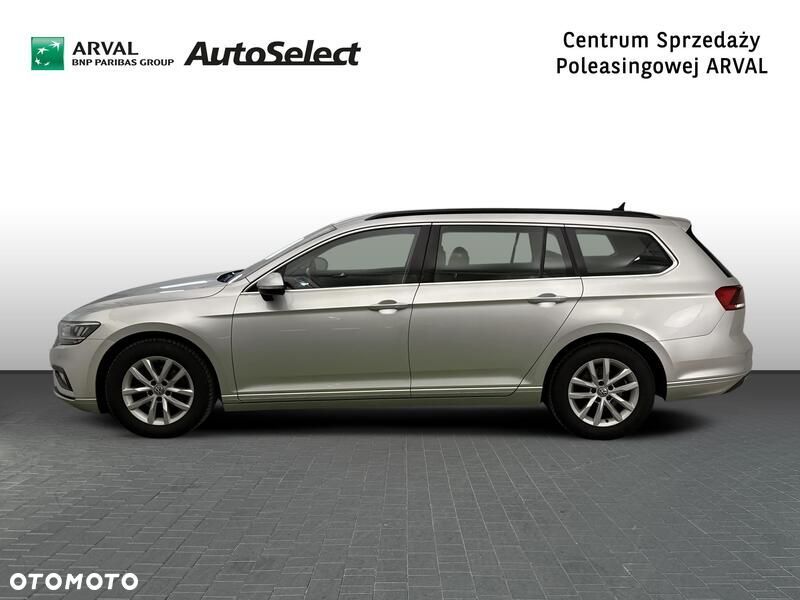 Volkswagen Passat - 2