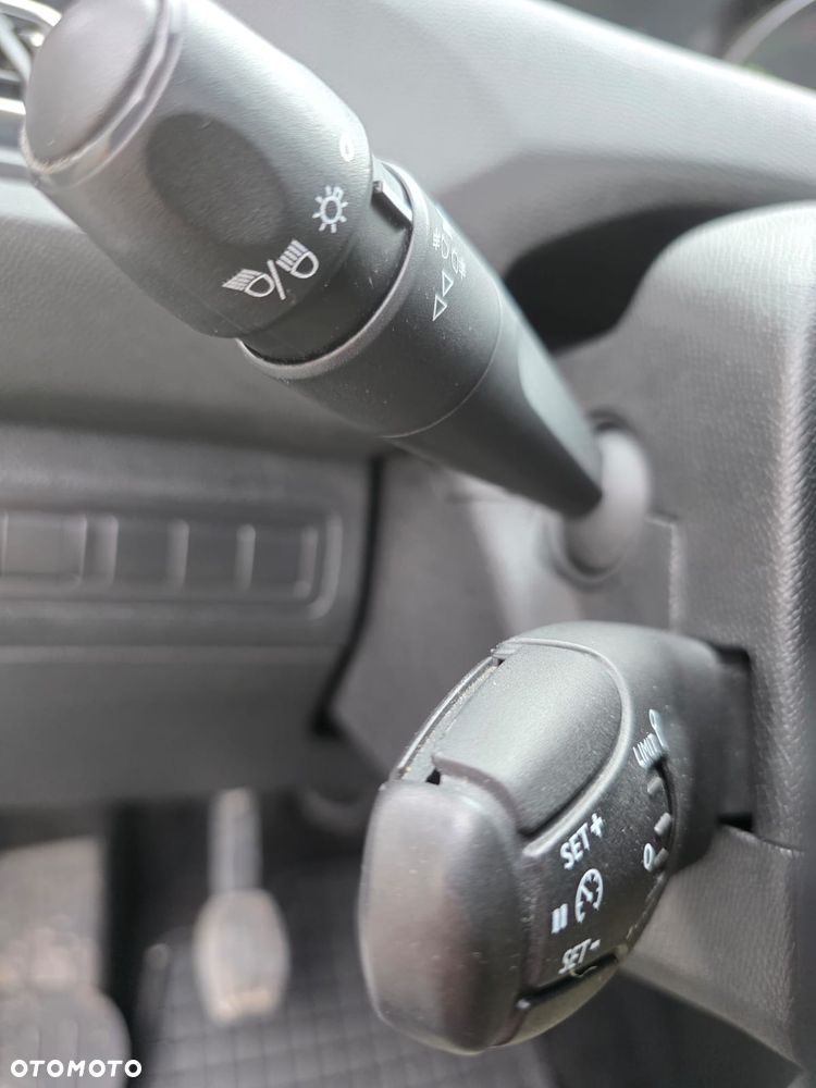 Peugeot 308 1.5 BlueHDi Business Line S&S - 20