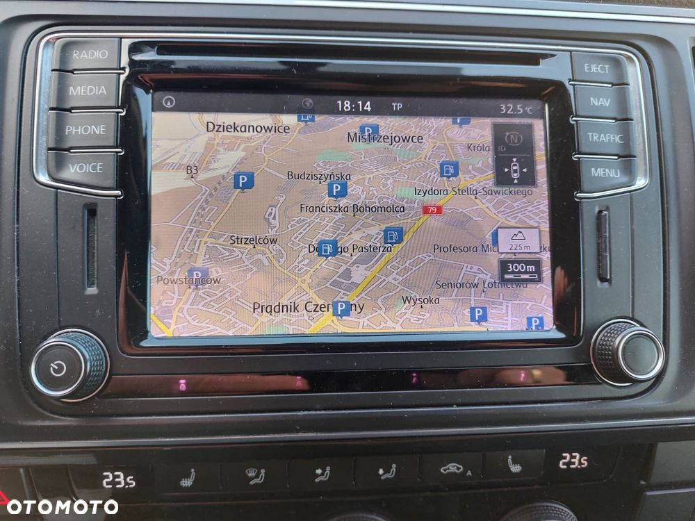 Volkswagen Multivan 2.0 TDI L1 Highline DSG - 24