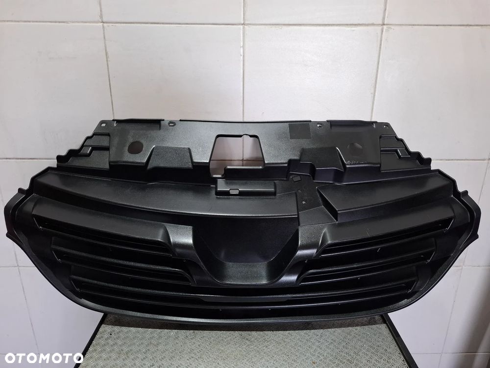 Grill atrapa Renault Trafic II IV 2022 rok nr 623108673R - 1