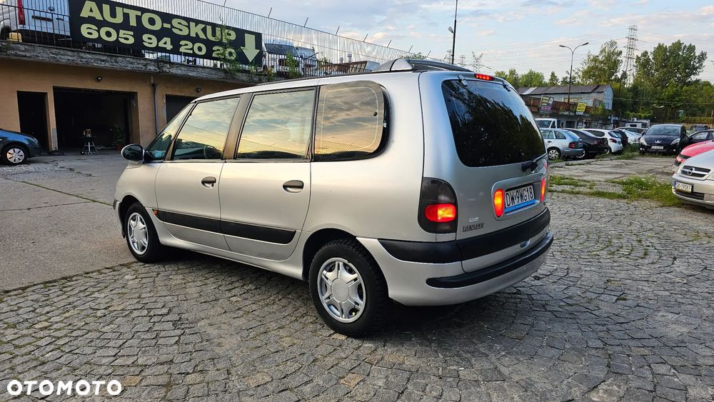 Renault Espace 2.2 TD RT - 5
