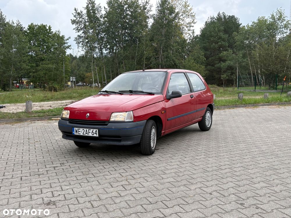 Renault Clio 1.2 RN - 1