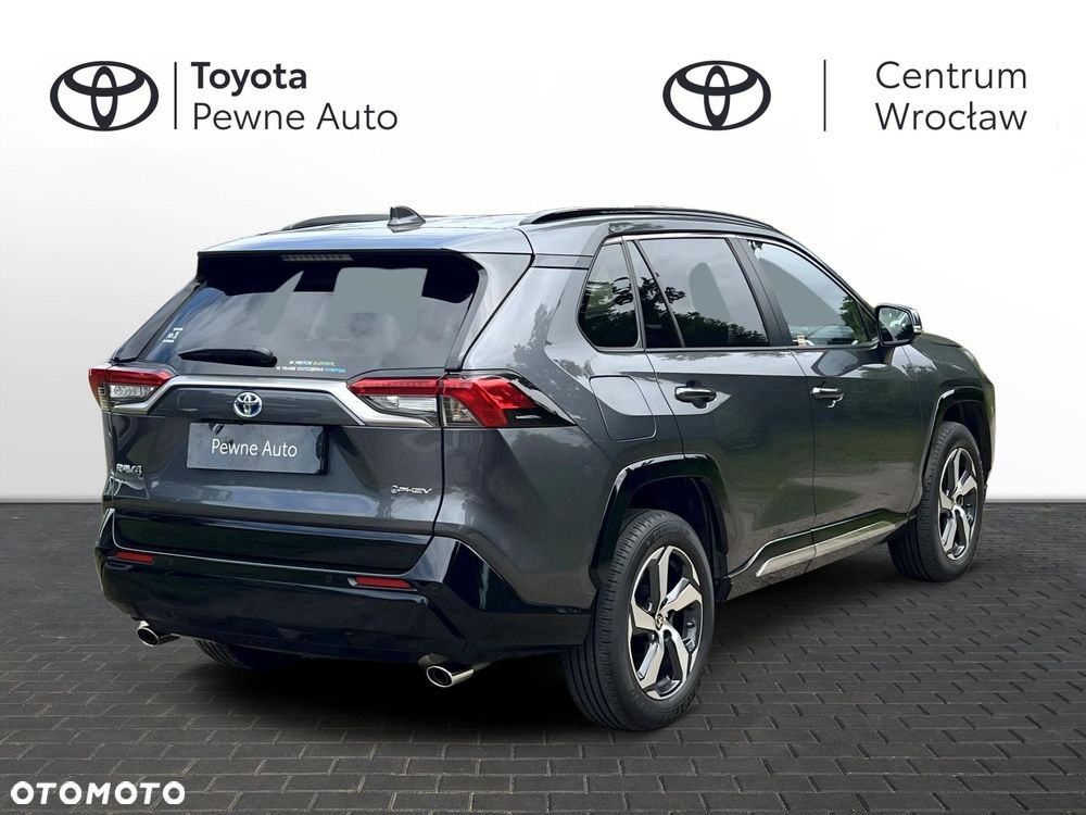 Toyota RAV4 - 5