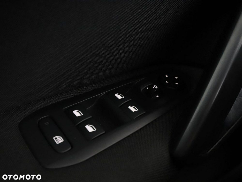 Peugeot 308 1.2 PureTech Active Pack S&S - 32