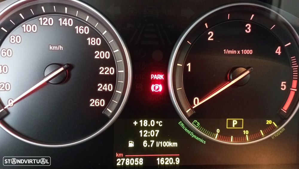 BMW 520 d Auto 123g - 9