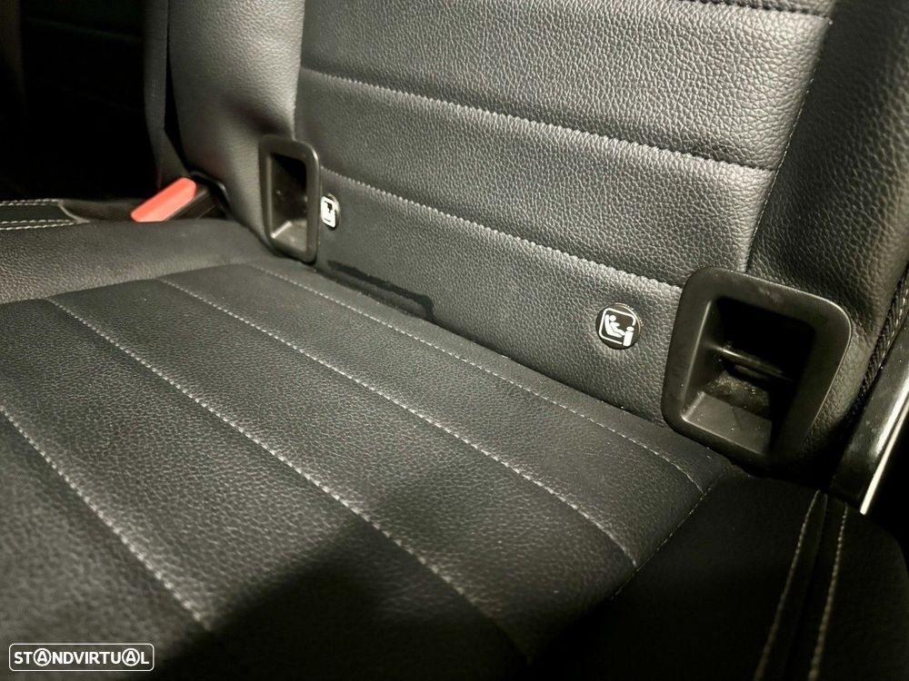 Mercedes-Benz T 180 d - 40