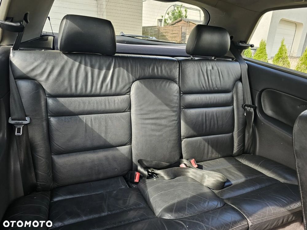 Audi A3 Sportback 1.8 Ambition - 16