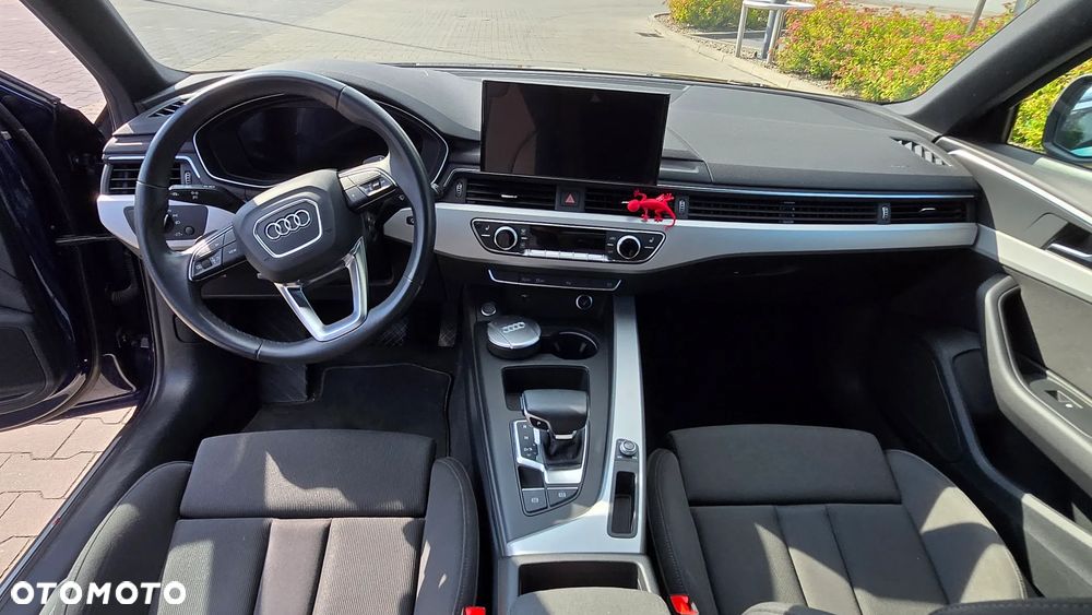 Audi A4 Avant 35 TFSI mHEV S Line S tronic - 16