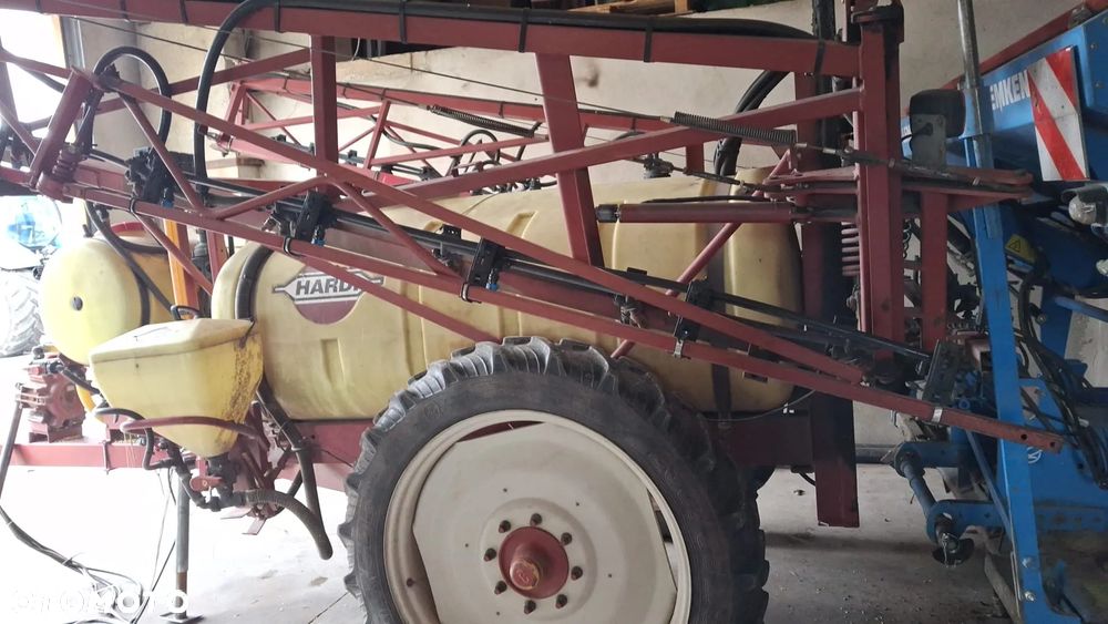 Hardi TR2000 - 3