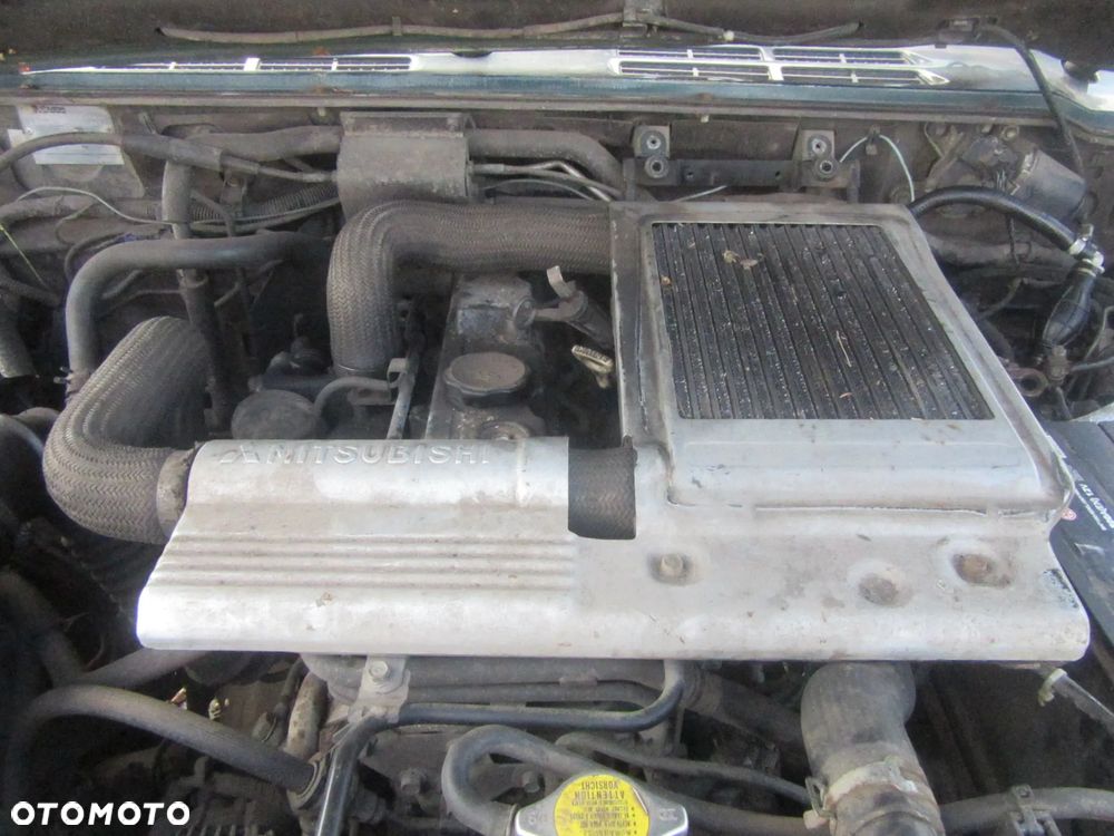 SILNIK 2.8D 4M40 Mitsubishi Pajero 1999 Wszystkie części - 1