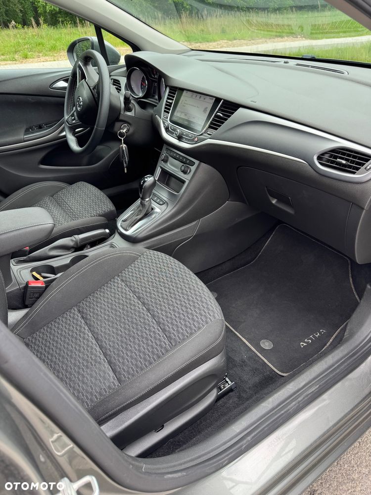 Opel Astra - 16