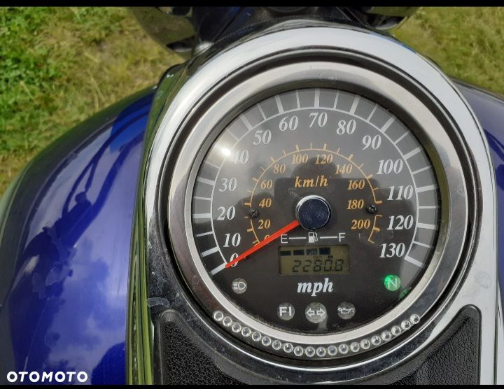 Suzuki Boulevard - 3