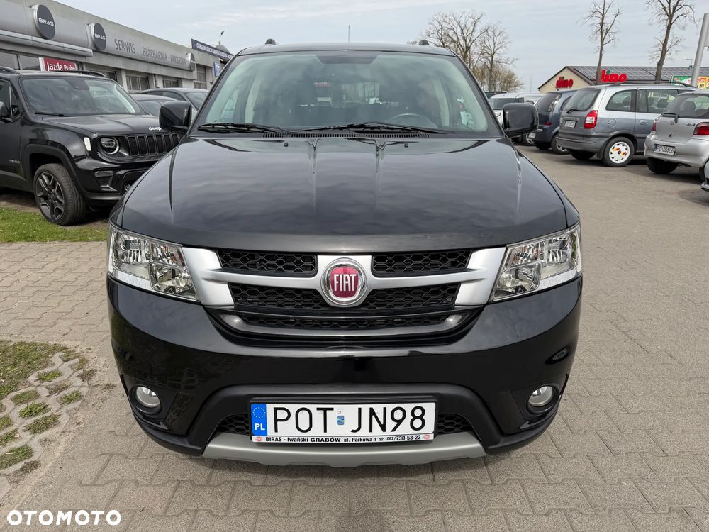 Fiat Freemont 2.0 Multijet 16V DPF Automatik Allrad Lounge - 2