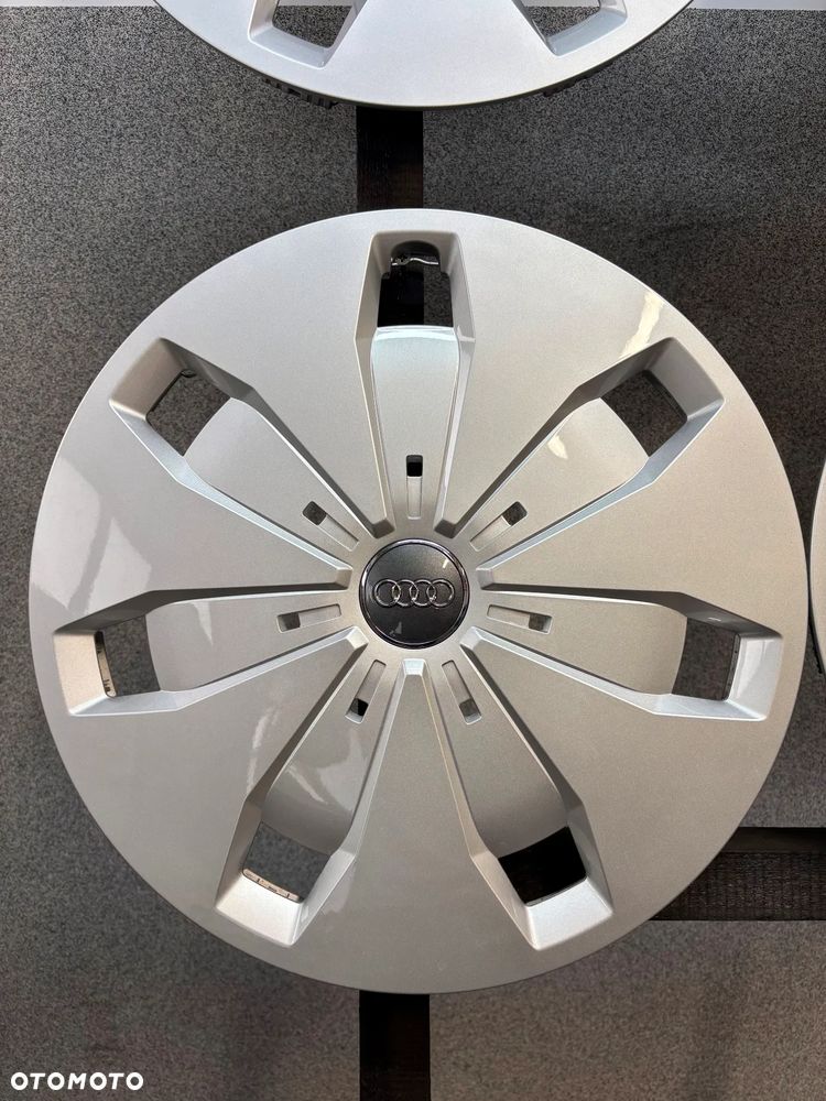 4 KOŁPAKI AUDI Q2 16'' 81A. 601.147. - 4